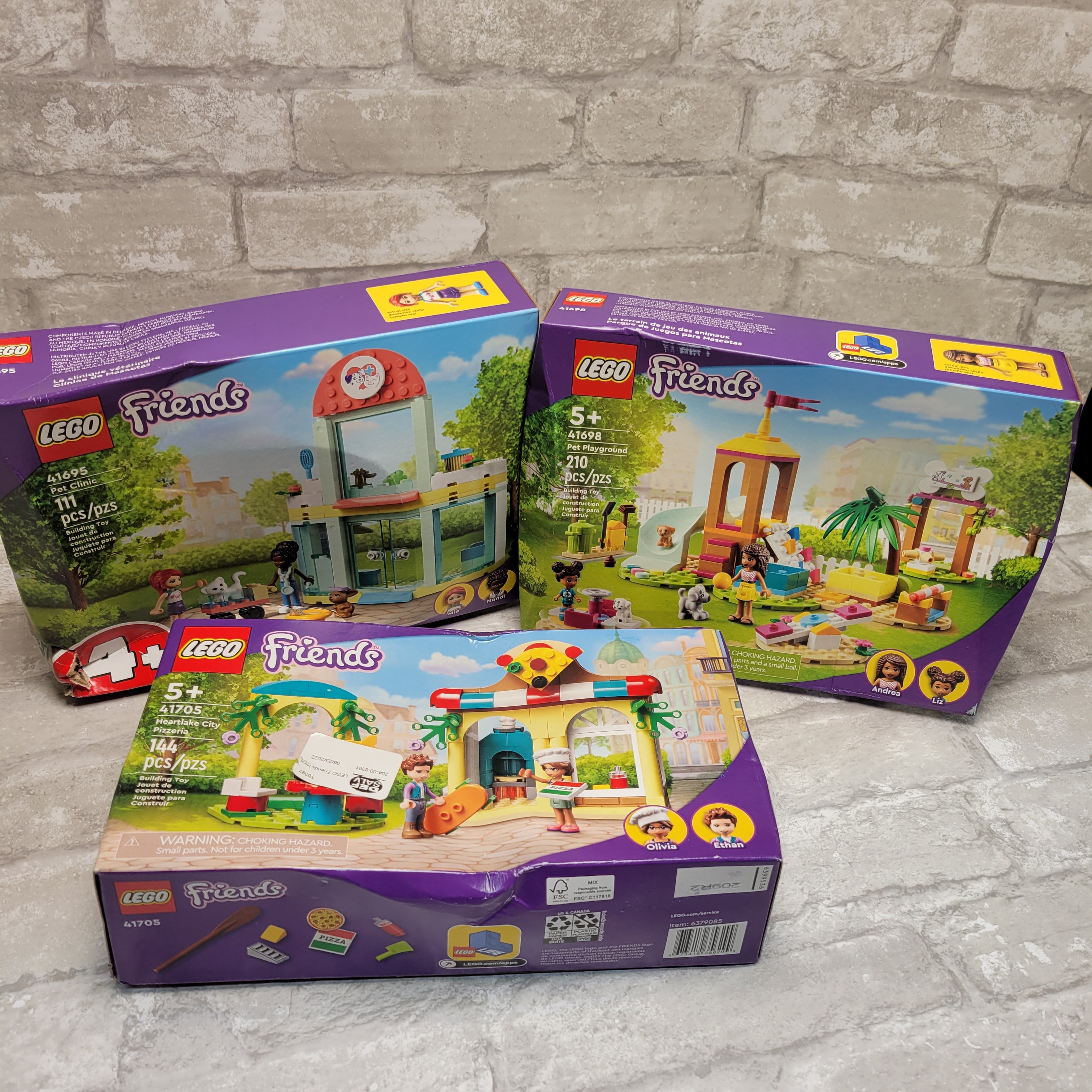 LEGO Friends Heartlake Pizzeria 41705, Pet Clinic 41695, Pet Playground 41698 (7931463270638)